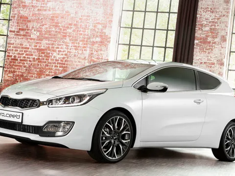 Kia Pro_Cee'd : Thêm 1 xe thể thao 3 cửa 